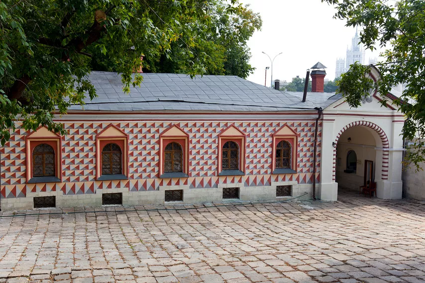 Экскурсия для школьников в палаты бояр Романовых в Зарядье