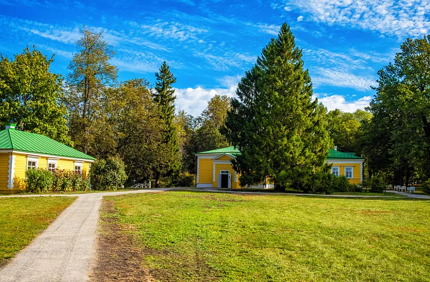 Под сенью Болдинских аллей