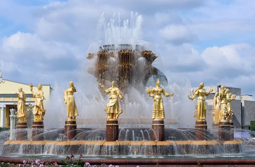 Однодневный тур в Москву для школьников «Классный день в Москве »