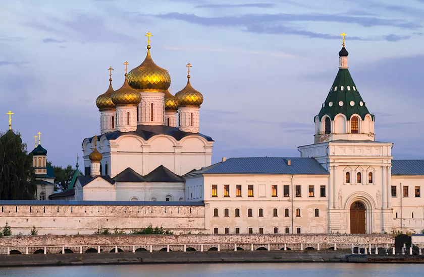 Тур для школьников по Золотому кольцу "Переславль-Залесский - Ярославль - Кострома"